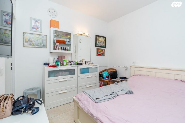 דירה, איסר הראל, נווה אור, אור עקיבא