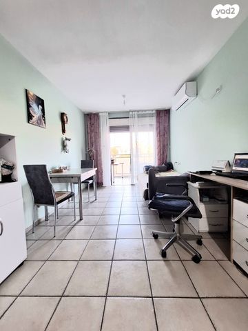 דירה, גבעת שמואל