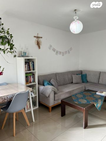 דירה, אור עקיבא