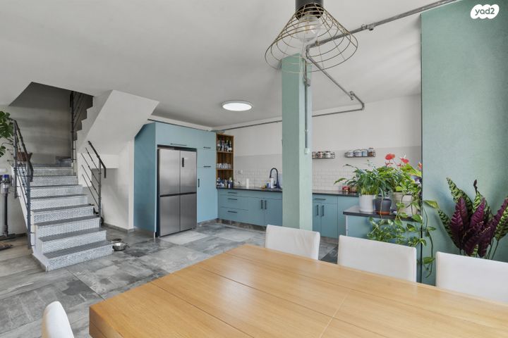 גג/ פנטהאוז, מרכז מזרחי, נס ציונה