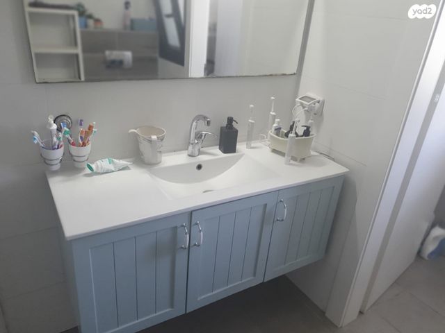 דירה, שעריים, רחובות