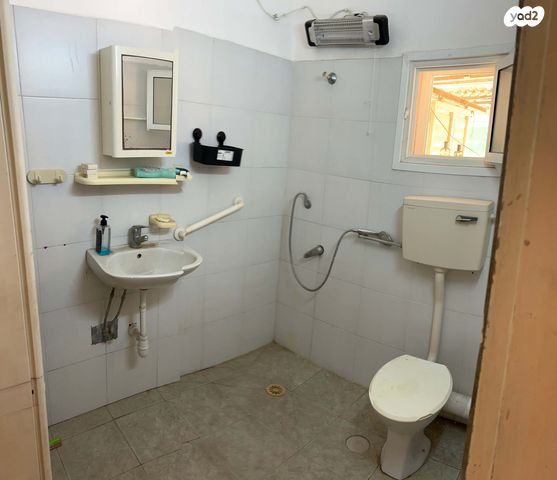 בית פרטי/ קוטג', חיים צבי גרינשטיין, פתח תקווה