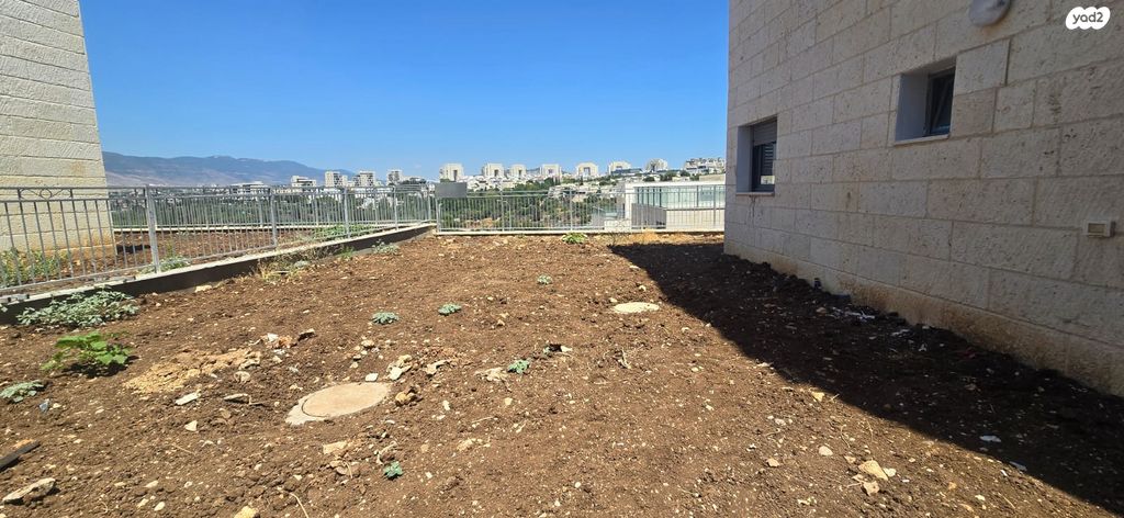 דירת גן, רמת נבון . הר כרמי, כרמיאל