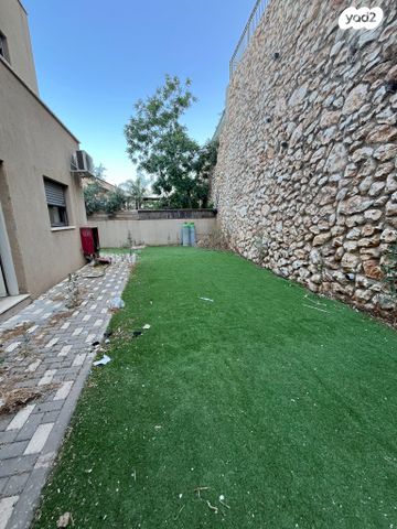 דירת גן, נוף הכנרת, צפת