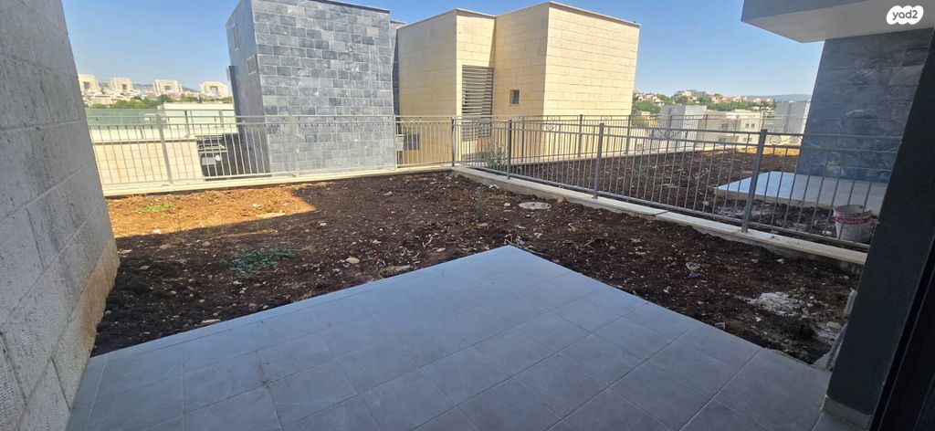 רמת נבון . הר כרמי