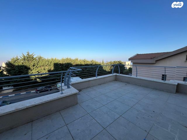 דירת גן, נוף הכנרת, צפת