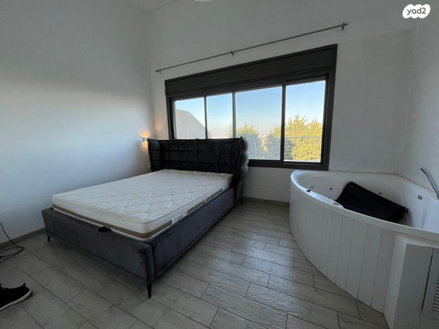 דירת גן, נוף הכנרת, צפת