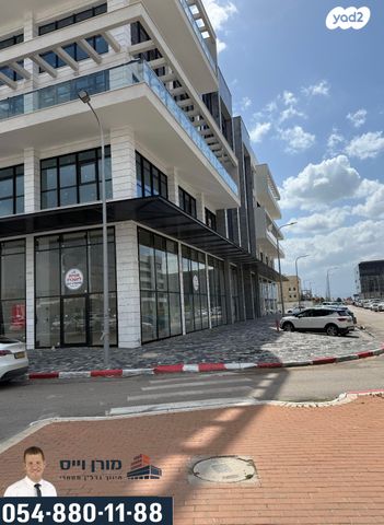 חנויות/ שטח מסחרי