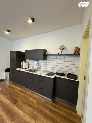 משרדים, תובל, בורסה, רמת גן