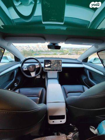 טסלה מודל 3