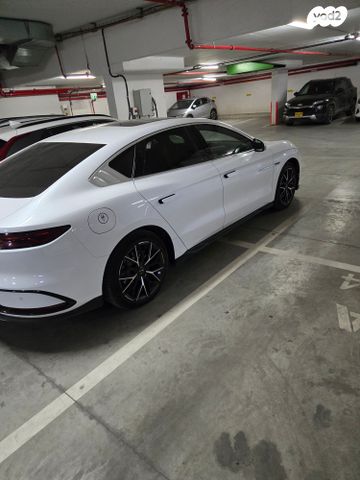 בי.ווי.די האן