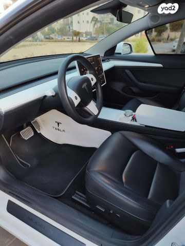 טסלה מודל 3