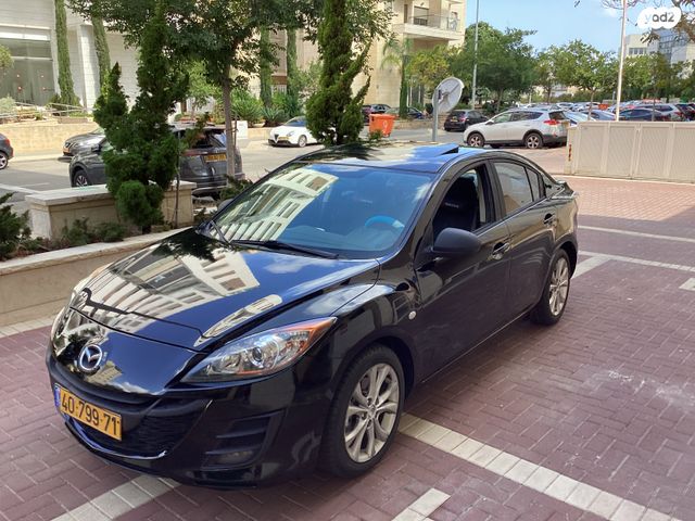 מודעת רכב מאזדה 3