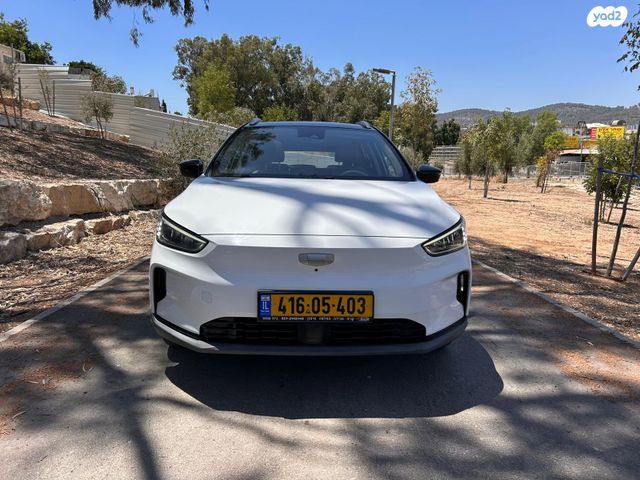 מודעת רכב ג׳ילי Geometry C 2