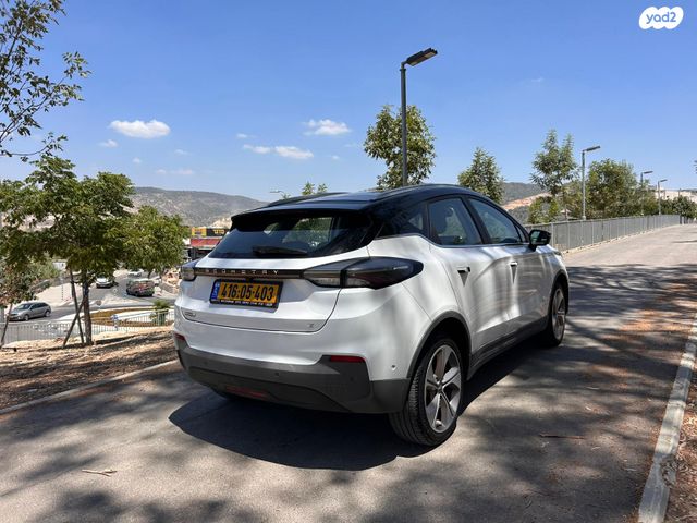 ג׳ילי Geometry C