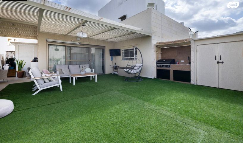 אפרים קישון 16