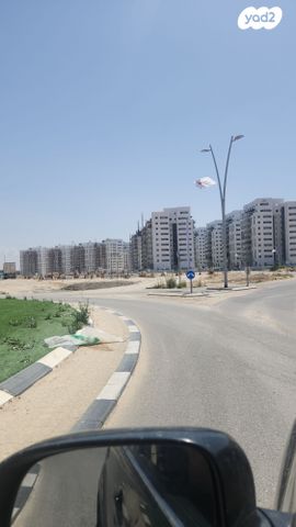 הגפן 1