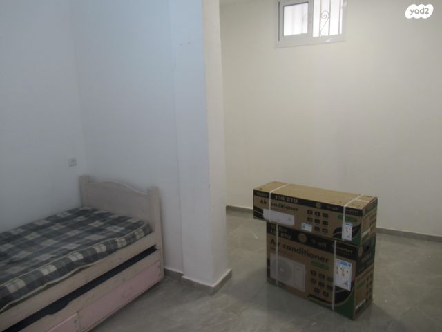 דירה, אבן גבירול 12, גבעת סוקולוב, בני ברק