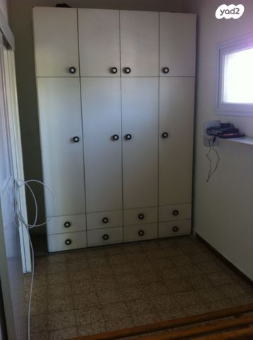 דירה, הרא"ה 283, אזור הבילויים, רמת גן