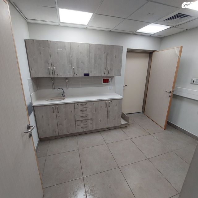 משרדים, יצחק רגר 11, מרכז אזרחי, באר שבע