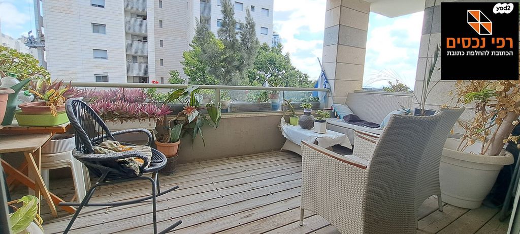 שמעון בן צבי 