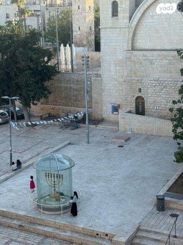 גג/ פנטהאוז, המקובלים, ירושלים