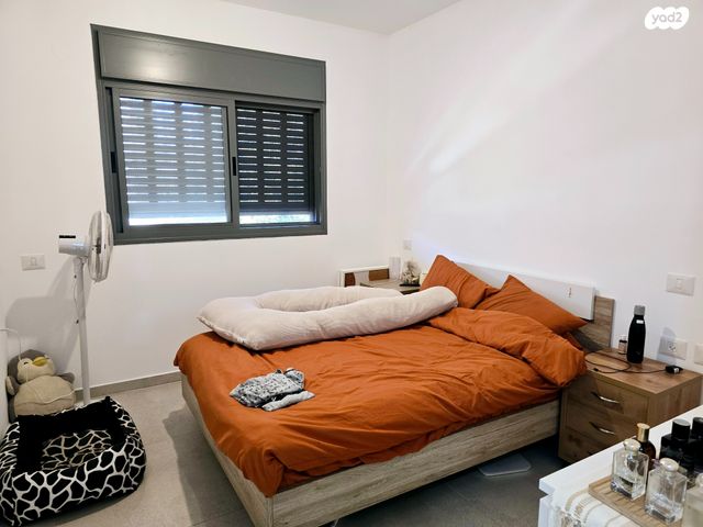 דירה, עלומים, רמת גן