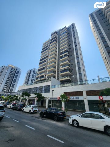 דירה, משה לוי, נאות שמיר, רמלה