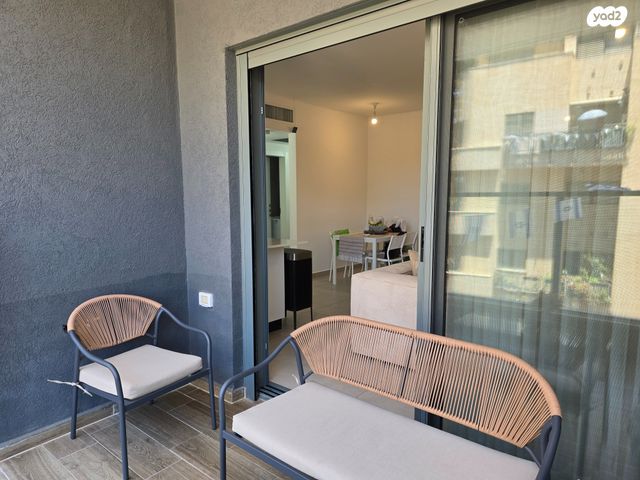 דירה, עלומים, רמת גן