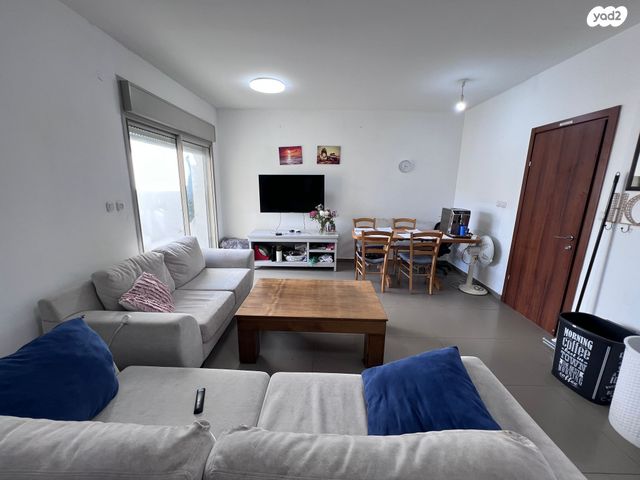 דירה, רמת הגולן 12, אריאל