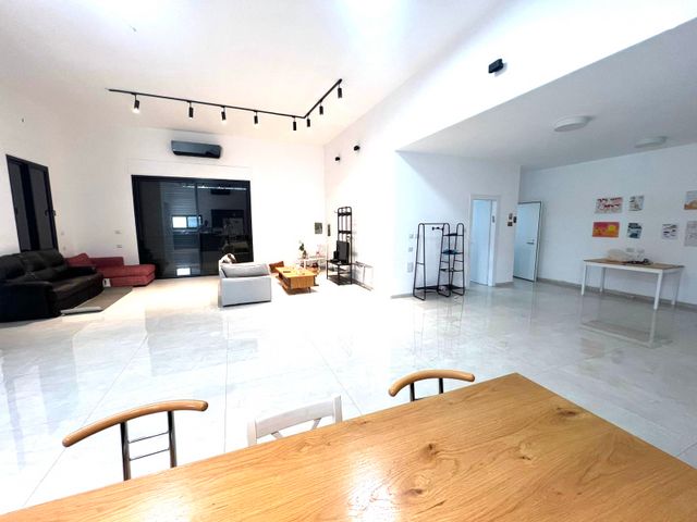 בית פרטי/ קוטג', אופקים