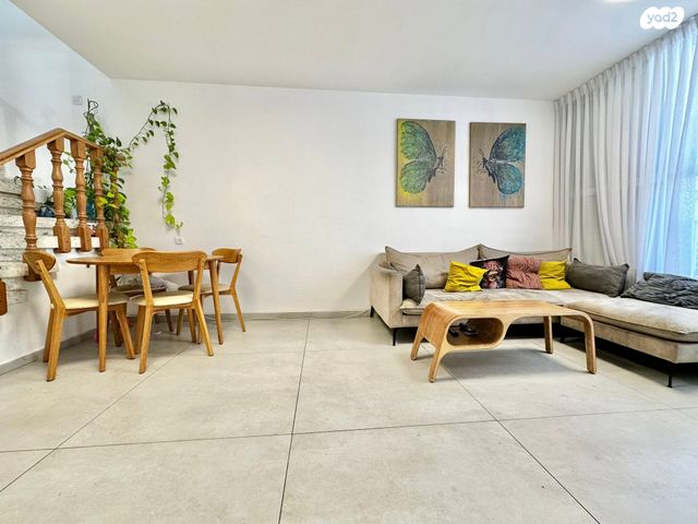 גג/ פנטהאוז, קרית שרת מזרח, חולון