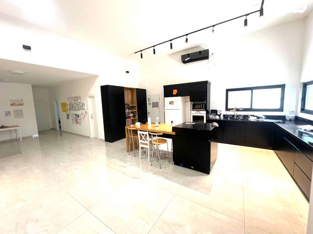 בית פרטי/ קוטג', אופקים