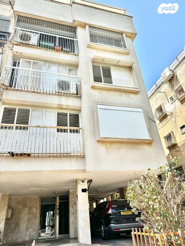 גג/ פנטהאוז, קרית שרת מזרח, חולון