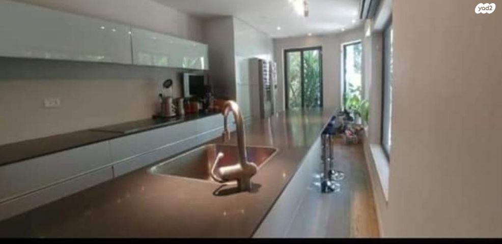 בית פרטי/ קוטג', קרית יערים, רמת השרון