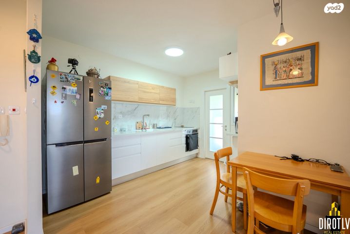 דירה, מעפילי אגוז 82, נווה חן, תל אביב יפו