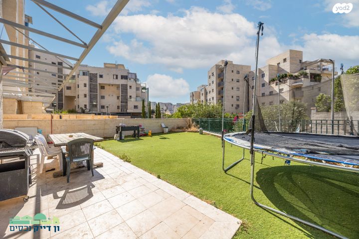 דירת גן, הבבא סאלי, חומת שמואל, הר חומה, ירושלים