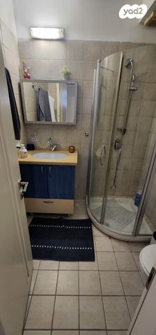 גג/ פנטהאוז, משה וילנסקי 12, המשתלה, תל אביב יפו