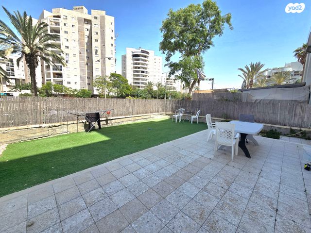 זאב טיומקין 