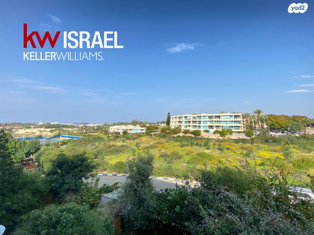 דירה, נאות גולף, קיסריה