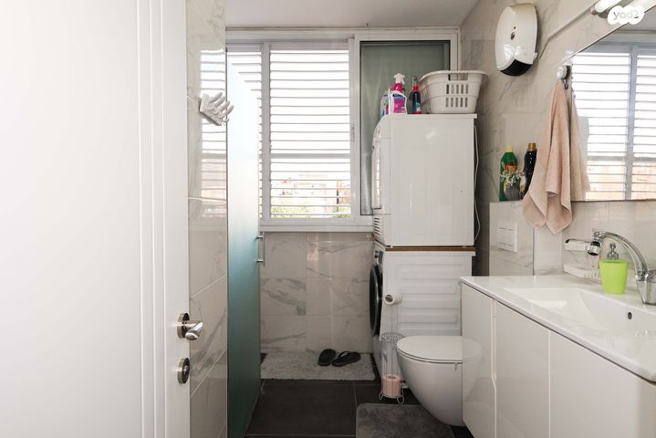 דירה, הרצל 14, אברמוביץ', ראשון לציון