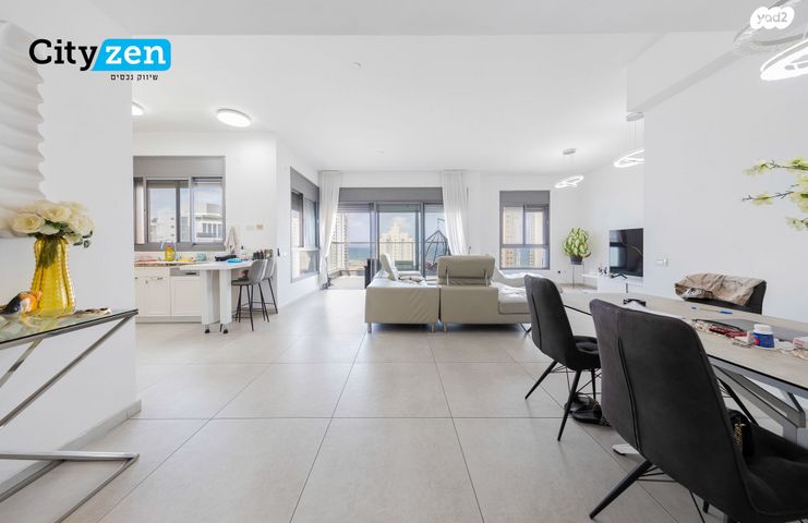 דירה, נתן יונתן, נתניה