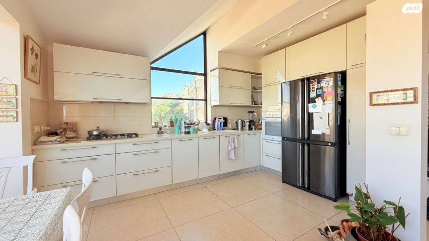 דירה, זלמן שז"ר 21, רמת בן גוריון, חיפה