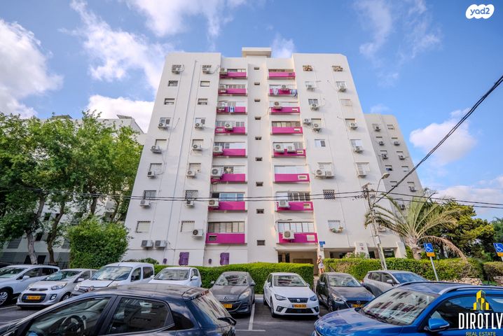 דירה, מעפילי אגוז 82, נווה חן, תל אביב יפו