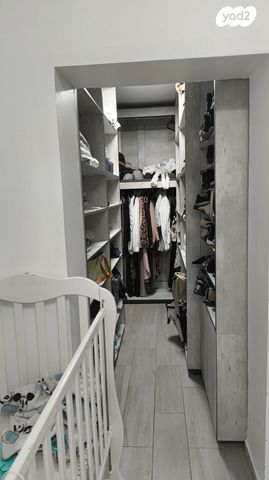 דירת גן, אחד העם, שיכון עובדים, טבריה