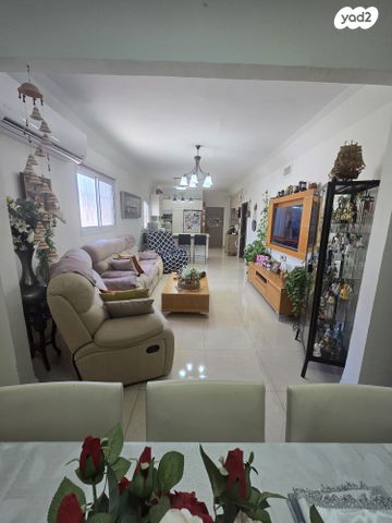 דירה, אליהו גולומב, קרית ים ג', קרית ים