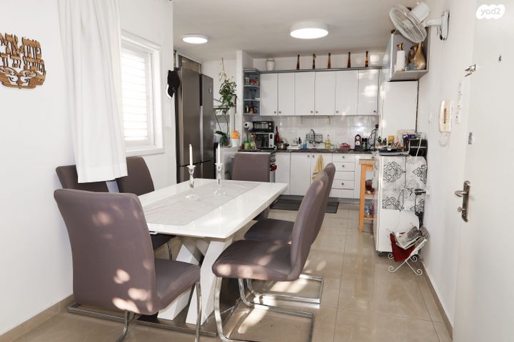 דירה, הרצל 14, אברמוביץ', ראשון לציון