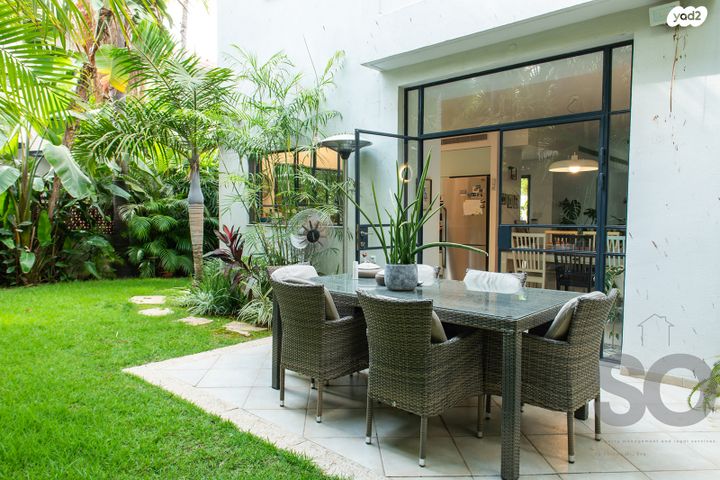 בית פרטי/ קוטג', מילטון פרידמן, קרית חתני פרס נובל, ראשון לציון