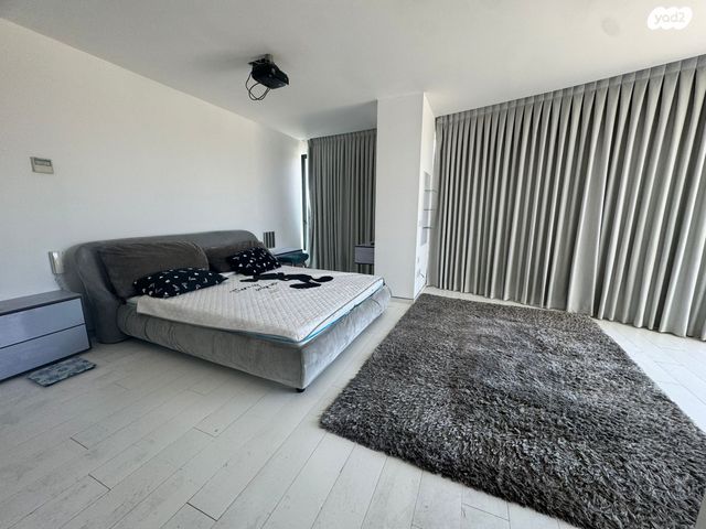 דירה, רמת השרון