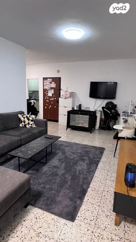 דירה, זרובבל, דרום מערב ותיק, בת ים